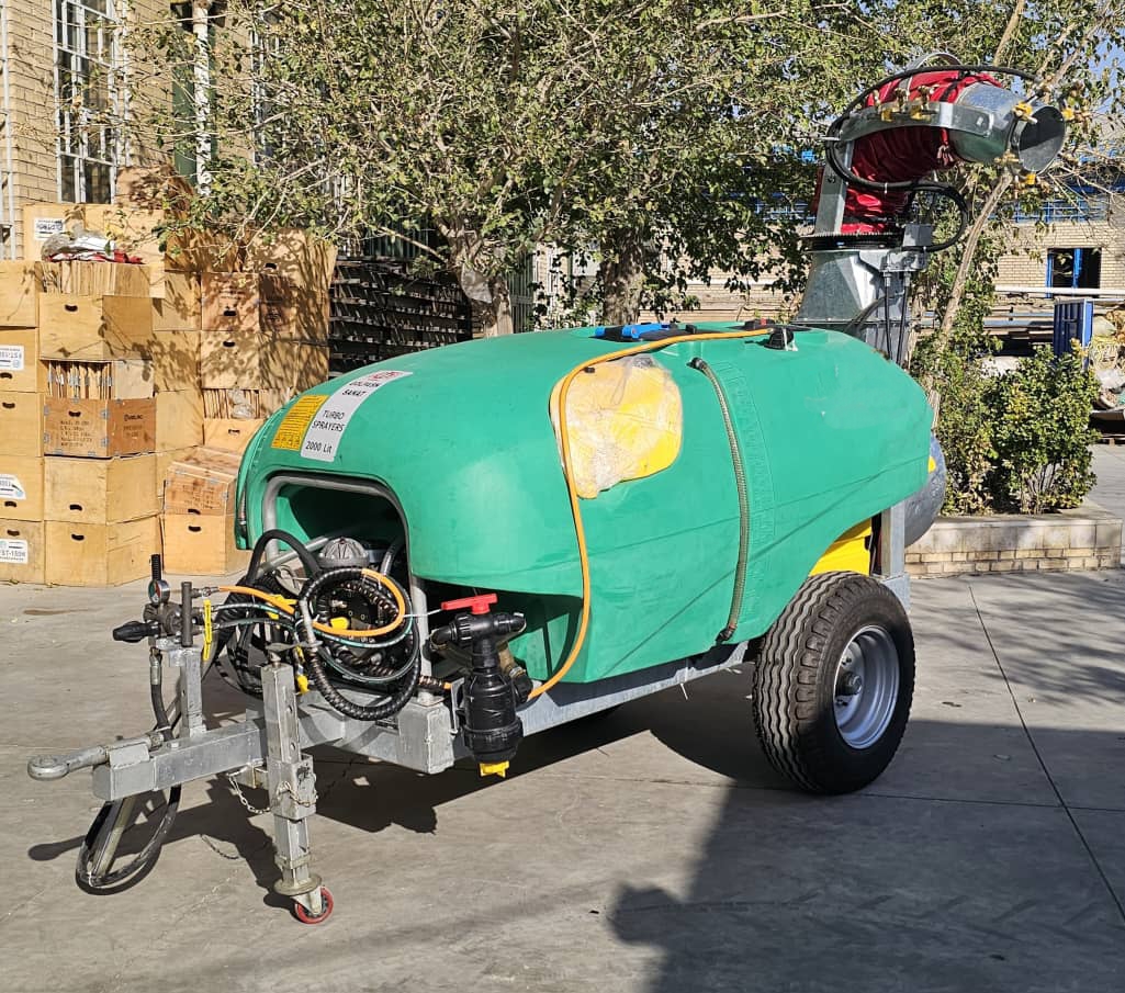 گالری تصویر سمپاش خورطومی اتومایزر 2000 لیتری با پمپ 145 ترک – چهار سیلندر و 16 نازله | غیاثی شاپ - 