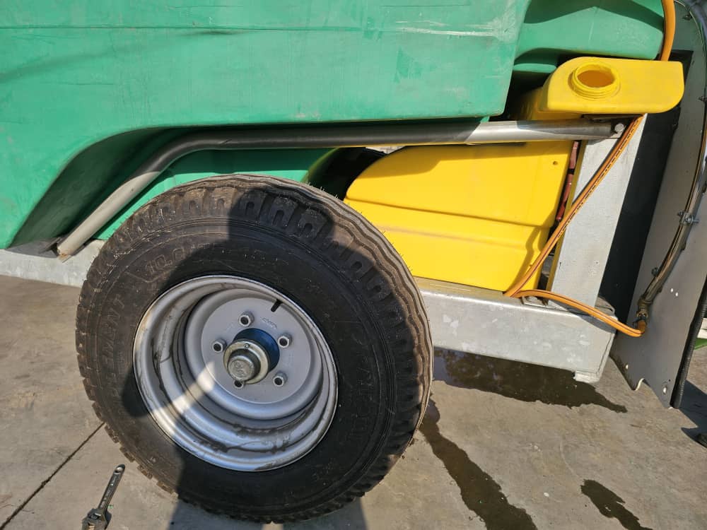 گالری تصویر سمپاش دو هزار تورببنی باغی پمپ 145ترک شانزده نازله ترک  - 