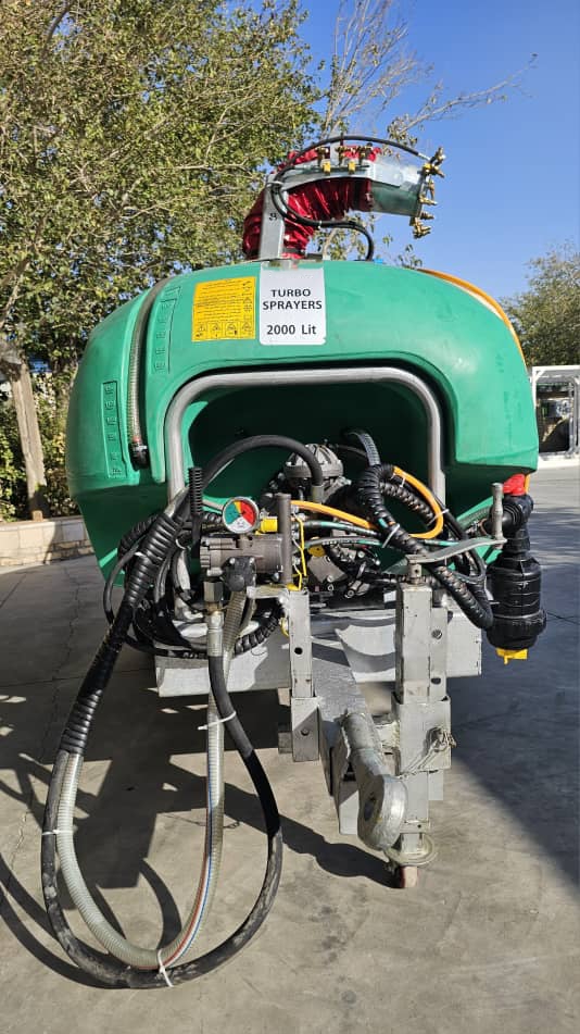گالری تصویر سمپاش خورطومی اتومایزر 2000 لیتری با پمپ 145 ترک – چهار سیلندر و 16 نازله | غیاثی شاپ - 
